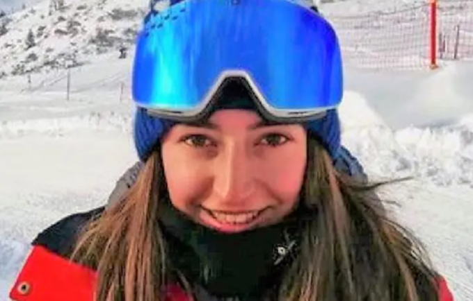 Maestra di sci morta a 25 anni dopo un banale intervento
