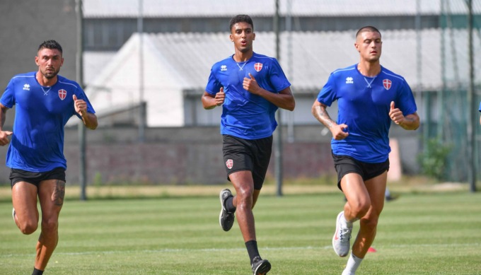 Novara FC in ritiro: parlano il nuovo capitano Ranieri e Khailoti – IL VIDEO
