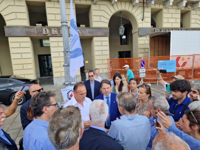 Il presidente Alberto Cirio e l’assessore Tronzano hanno incontrato gli “Esodati del Superbonus”