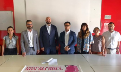 In ospedale una stanza di ascolto per le donne che vogliono abortire: "Propaganda sul corpo delle donne"