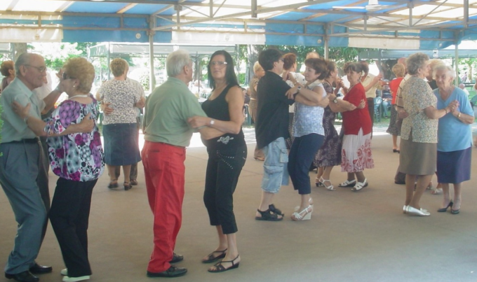 Festa d’estate a Trecate: inaugura domani, 1 agosto, l’iniziativa dedicata agli anziani