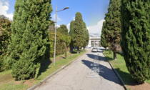 Al via i lavori per il rifacimento del marciapiede che porta al cimitero di Pallanza