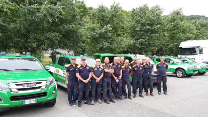 Dal Piemonte al Sud per spegnere gli incendi: la storia di Aib