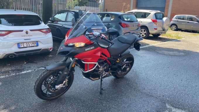 Due nuove moto per la Polizia stradale di Novara