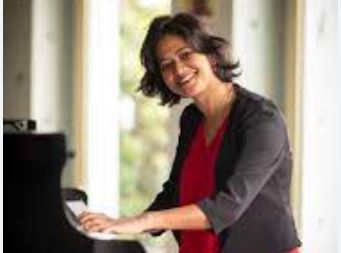 Stasera a Oleggio Cortili in concerto con la pianista Anna Maria Morici
