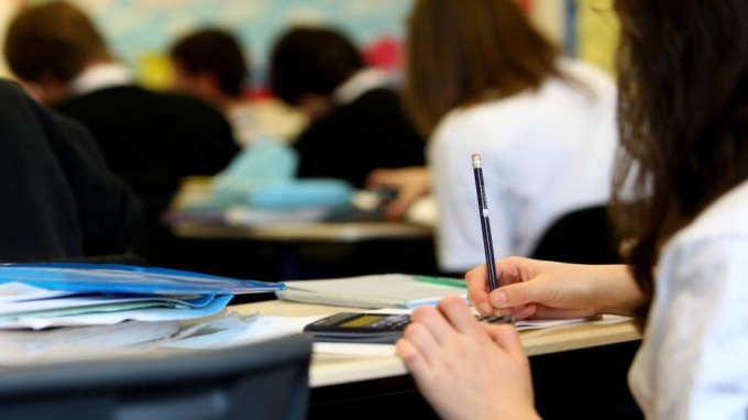 Borse di studio anticipate dalla Regione: 25,5 milioni per 15.100 studenti
