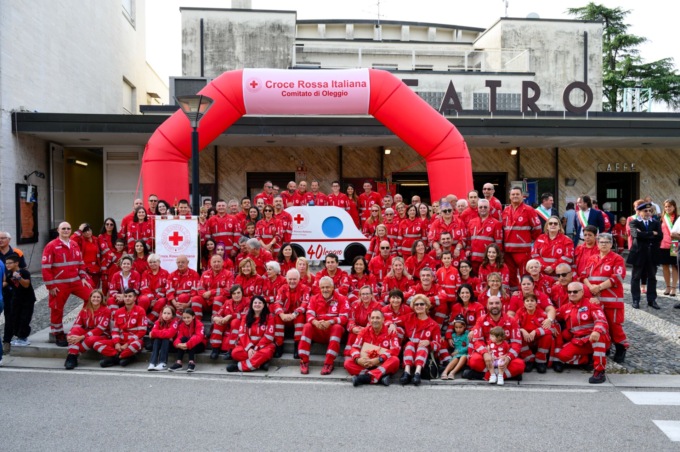 Compleanno importante per la Croce rossa di Oleggio: 40 anni al servizio di chi ha bisogno