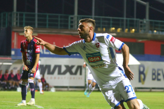 Il Novara Fc conquista un buon punto a Verona