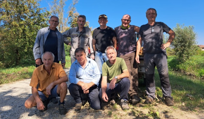 A Borgolavezzaro dopo il nubifragio i volontari lavorano senza sosta