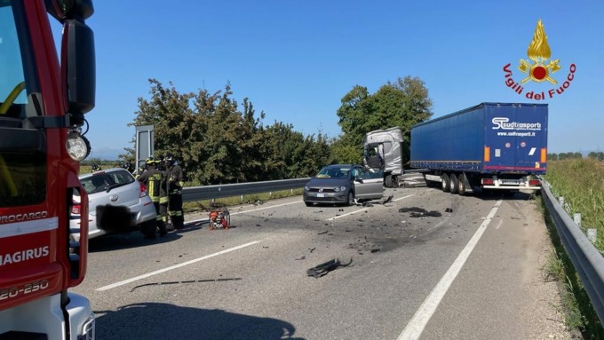 Incidente tra Cameri e Bellinzago: morto automobilista