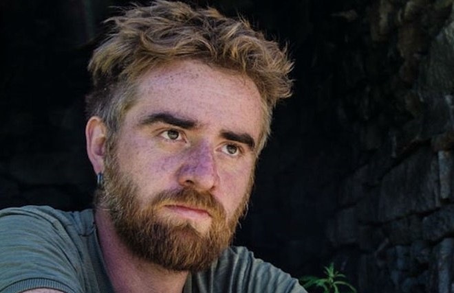 Intervista su Radio Deejay: “La Valsesia? E’ il pisciatoio d’Italia, sporca e rovinata”