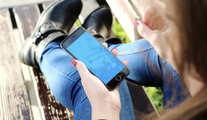 Esiste un lato oscuro degli smartphone? possono essere pericolosi per la salute?