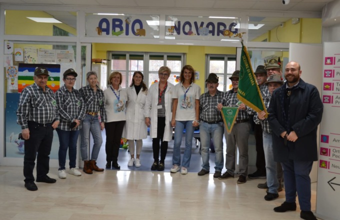 Dagli Alpini novaresi una donazione per Abio, l’associazione per i bimbi in ospedale