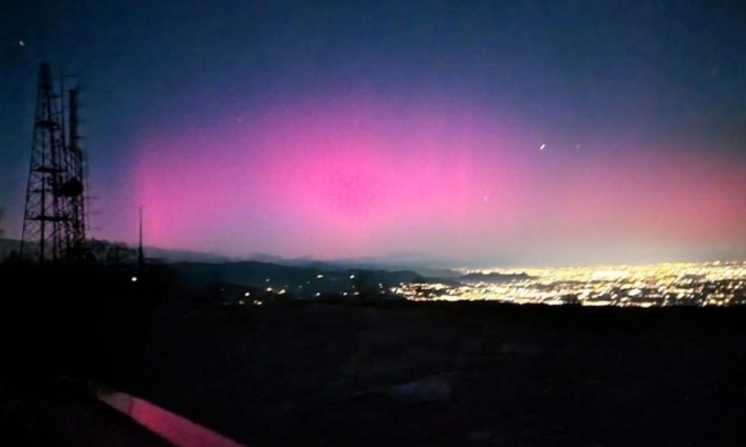 Fenomeno raro: aurora boreale osservata anche in Piemonte