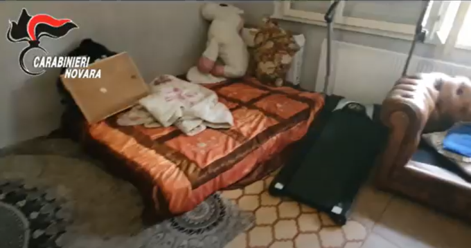 Stupro nella casa popolare occupata: in via Calderara blitz contro degrado e criminalità – VIDEO