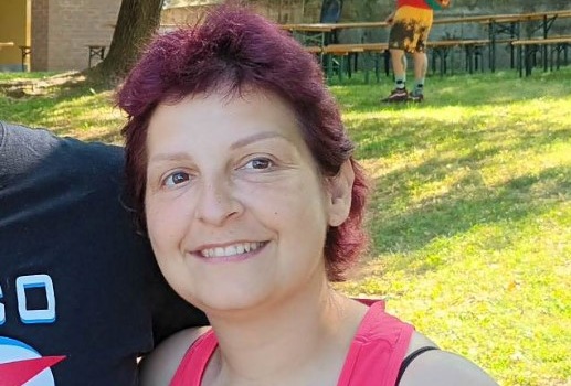 Giovane mamma muore a soli 35 anni: lutto a Gattico-Veruno