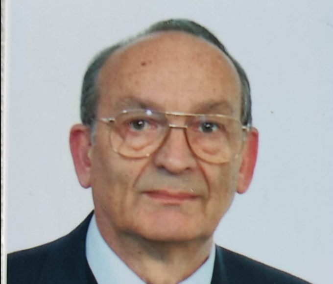 Trecate ha detto addio al prof Locatelli