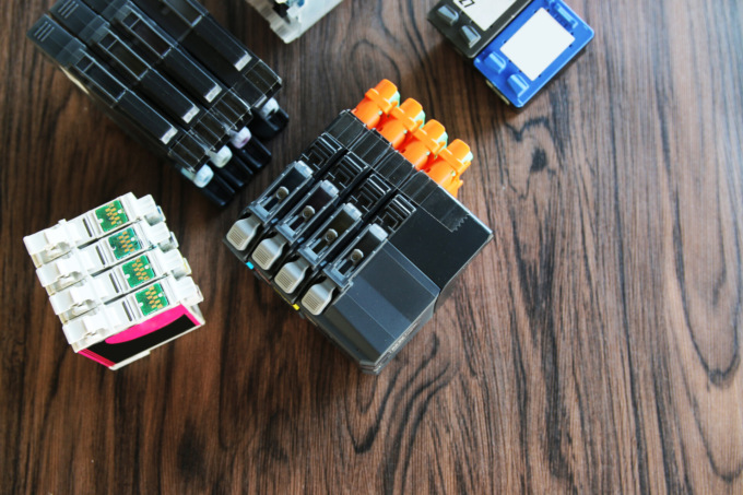 Consumabili di stampanti: come smaltirli correttamente a Novara