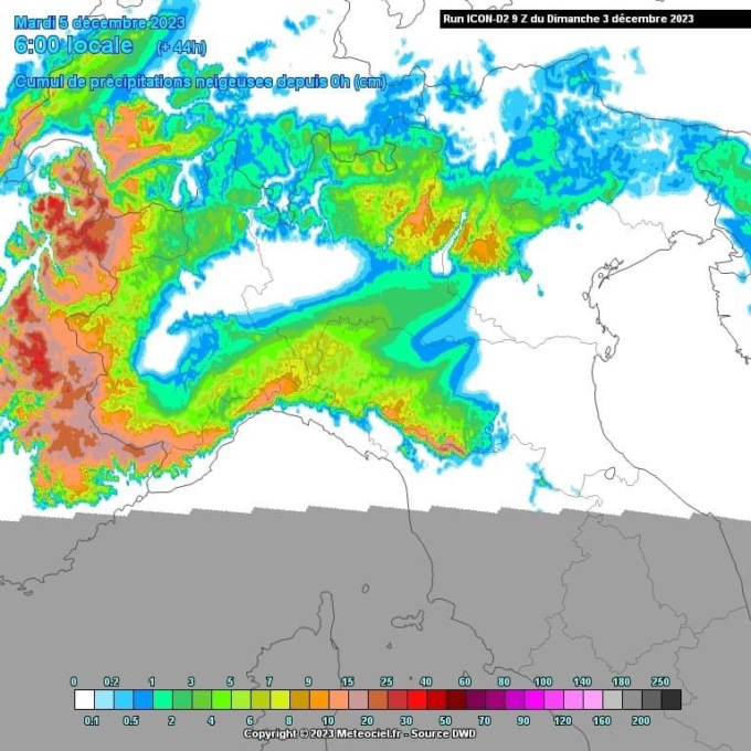 Prime modeste nevicate sulle pianure piemontesi oggi