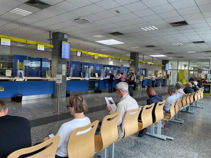 In provincia di Novara da venerdì 1 in pagamento le pensioni del mese