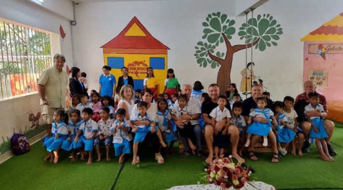 Volontari aronesi in Cambogia per aprire un asilo – VIDEOINTERVISTA