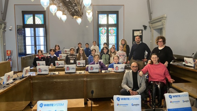 Consiglio delle bambine e dei bambini: si lavora sul tema del rispetto