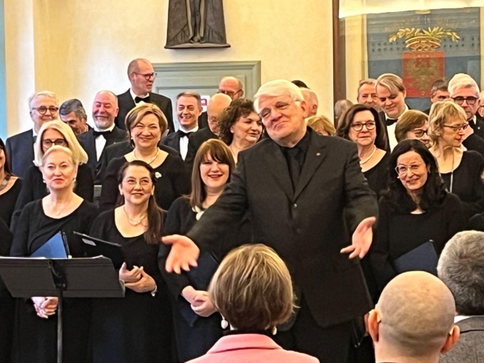 Giornata della donna: la Schola Cantorum di Trecate in concerto a Palazzo Natta
