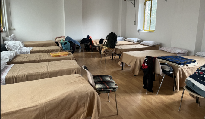 A un mese dall’apertura il dormitorio di Olengo ospita 45 persone