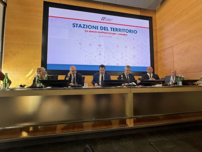“Stazioni di Territorio”: Arona c’è, la presentazione del progetto a Roma