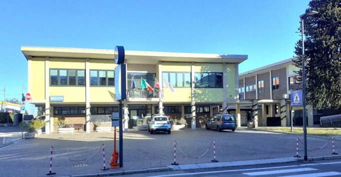 Trasferita nell’ex scuola primaria la biblioteca di Gattico