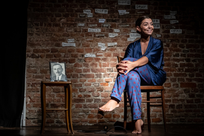 “Le Notti di Cabiria”: primo spettacolo nel segno dell’impegno civile