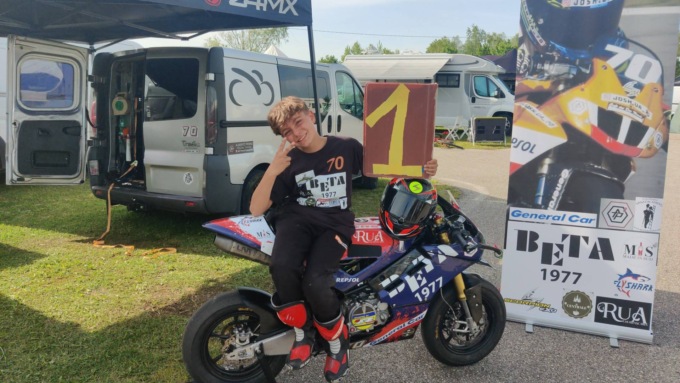 Castelletto Ticino: Joshua Porcu giovane promessa del mondo del motociclismo