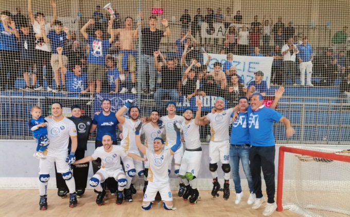 Azzurra Hockey Novara promossa in A1: grande festa al Pala Dal Lago
