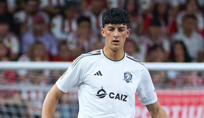 Leon Baldi, dal Novarese alla Kings Word Cup in Messico con grandi nomi del calcio
