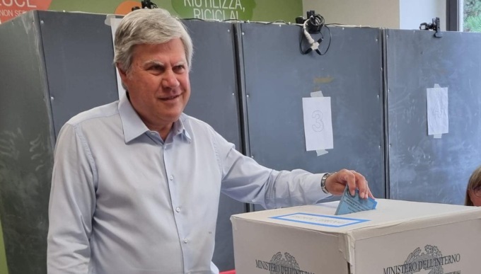 Ballottaggio a Verbania: il nuovo sindaco è Giandomenico Albertella