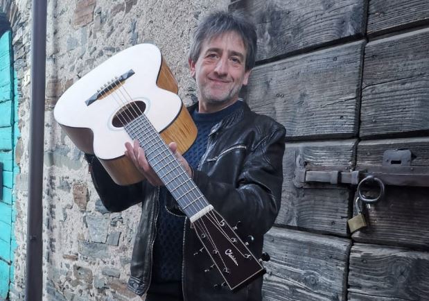 Oggi inizia a Borgomanero “Musica in villa” con le note di Dario Fornara