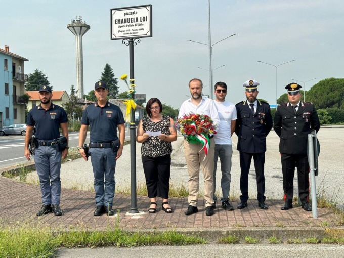 Trecate ha ricordato in piazzale Emanuela Loi il magistrato Borsellino