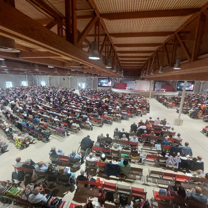 Oltre 3mila fedeli al congresso dei Testimoni di Genova a Cameri