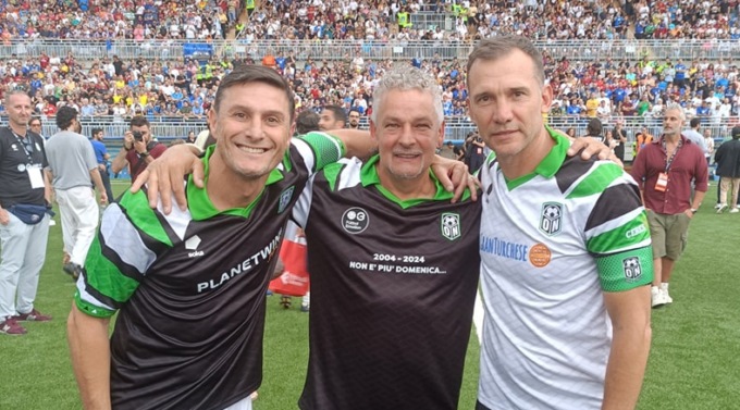 Operazione Nostalgia: le stelle del calcio al Piola tra lacrime e applausi