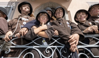 Gli spazzacamini tornano in Valle Vigezzo, da tutto il mondo: 41° Raduno Internazionale