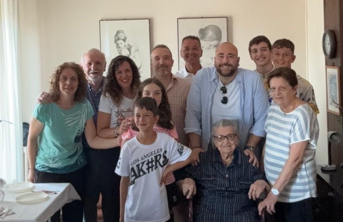 Novara: auguri a nonna Adalgisa, un viaggio lungo 102 anni