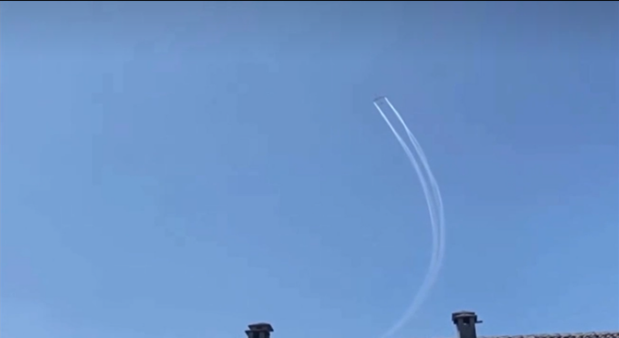 L’aereo in avaria che aveva sorvolato novarese e vercellese scaricò 72mila kg di carburante