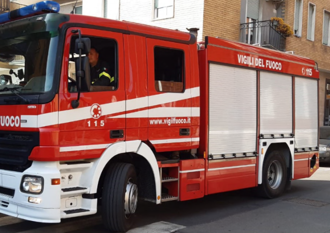 Nuove autopompe per i vigili del fuoco volontari del Piemonte: in elenco anche Oleggio e Romagnano
