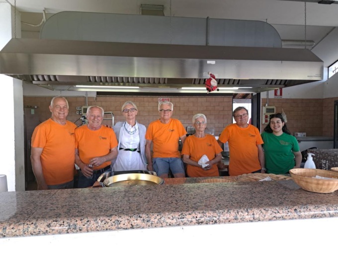 Grande partecipazione alla “Festa d’estate” dedicata agli anziani a Trecate