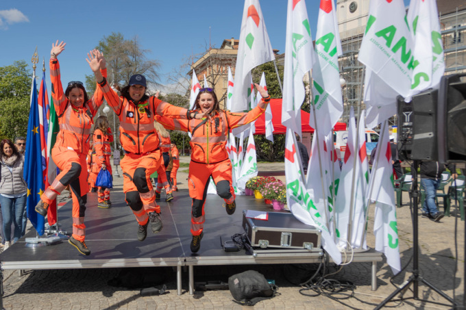 Corso gratuito per diventare soccorritore volontario della Squadra nautica di Salvamento Verbania