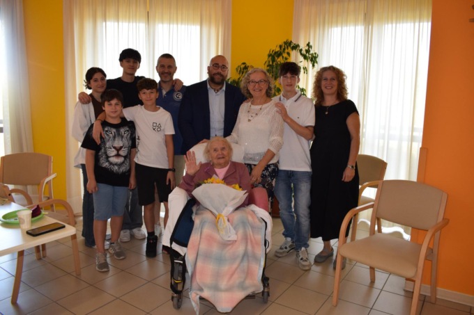202 anni in due per le novaresi Regina e Ida