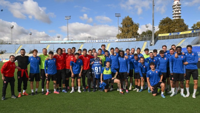Novara FC: festa per i 91 anni del veterano dei tifosi