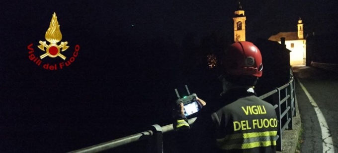 Si perde nei boschi di Crodo: anziano ritrovato dai droni dei vigili del fuoco