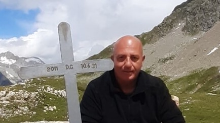 Borgomanero piange il dottor De Carlini, morto in Ossola dopo una tragica caduta