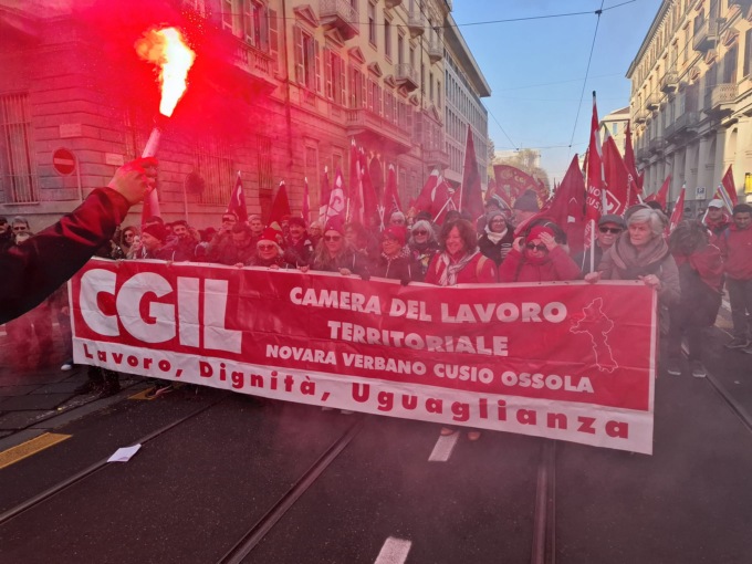 Sciopero del 29: in 600 da Novara e Vco in piazza a Torino per cambiare la legge di bilancio